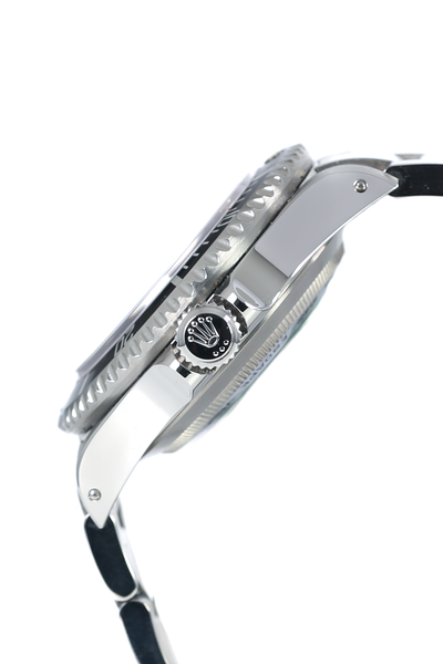 Rolex Sea-Dweller 16600